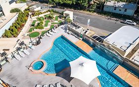 The Sebel Twin Towns